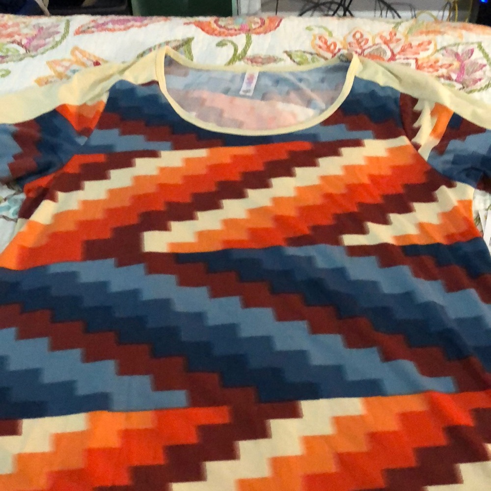 LuLaroe classic tee XL NWT
